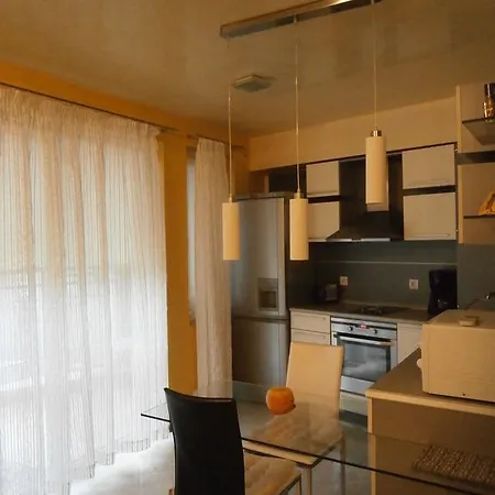 Art Kiril And Metodi Square Apartament Burgas