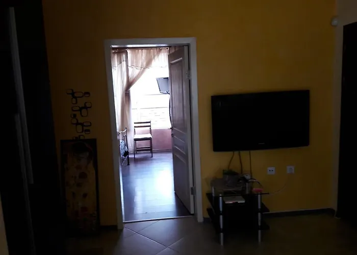 Art Kiril And Metodi Square 布尔加斯