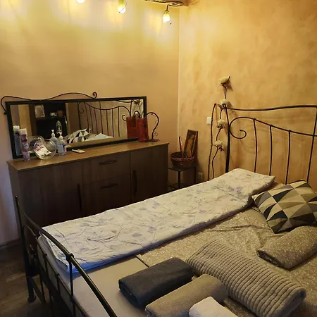 Apartment Art Kiril And Metodi Square Burgas