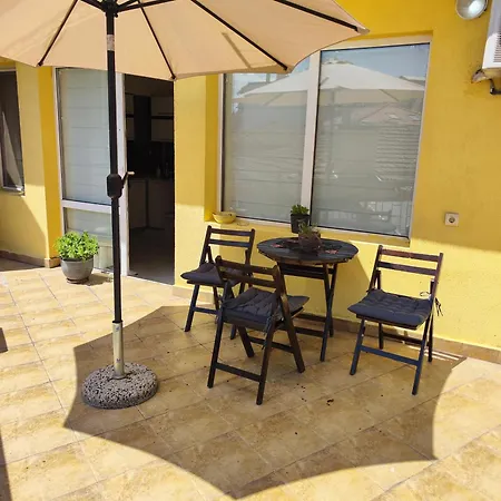 Art Kiril And Metodi Square Apartment Burgas