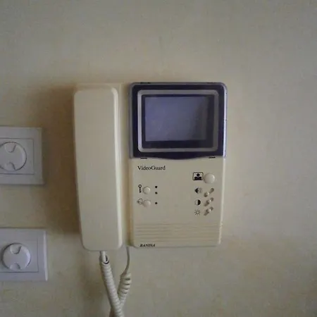 Art Kiril And Metodi Square Apartment