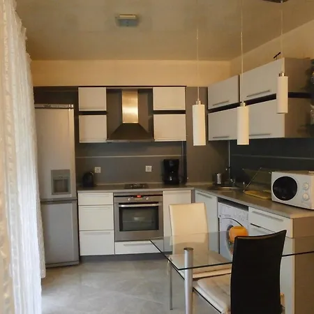 Art Kiril And Metodi Square Apartment