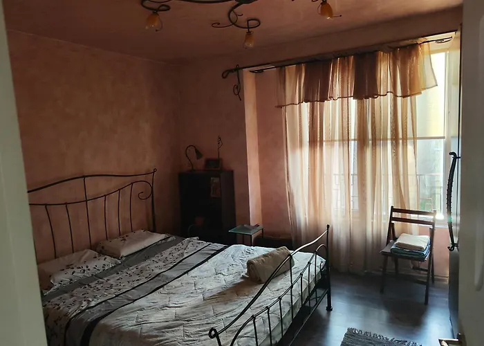 Апартамент Art Kiril And Metodi Square