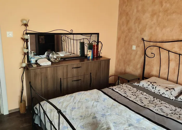 Апартамент Art Kiril And Metodi Square