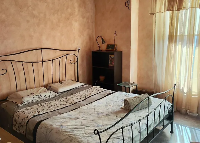 Art Kiril And Metodi Square Appartement *